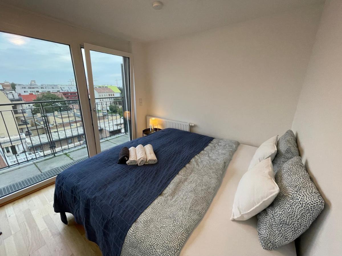 Eca Rooftop Live - Private Rooms & Serviced Apartments Bécs Kültér fotó